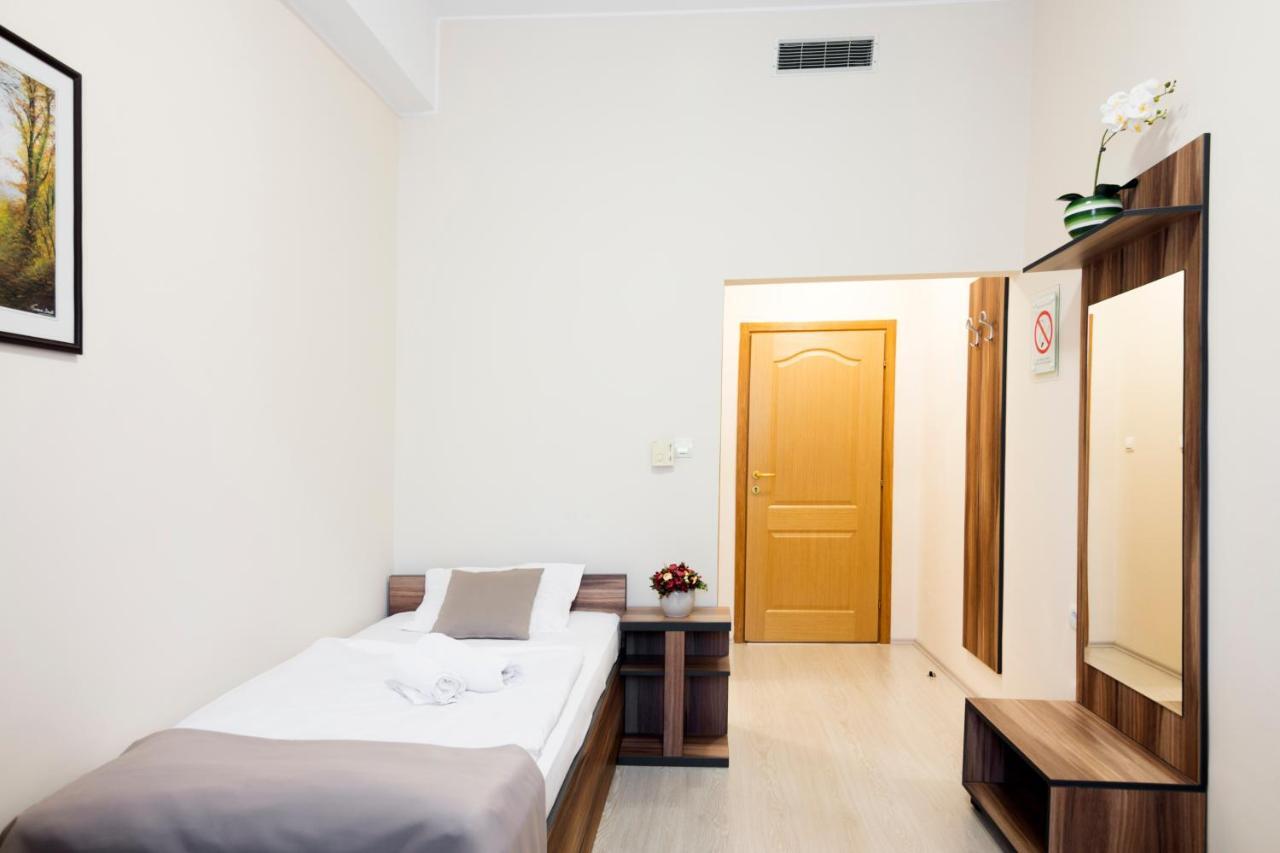 Hotel Royal Senta Exterior photo